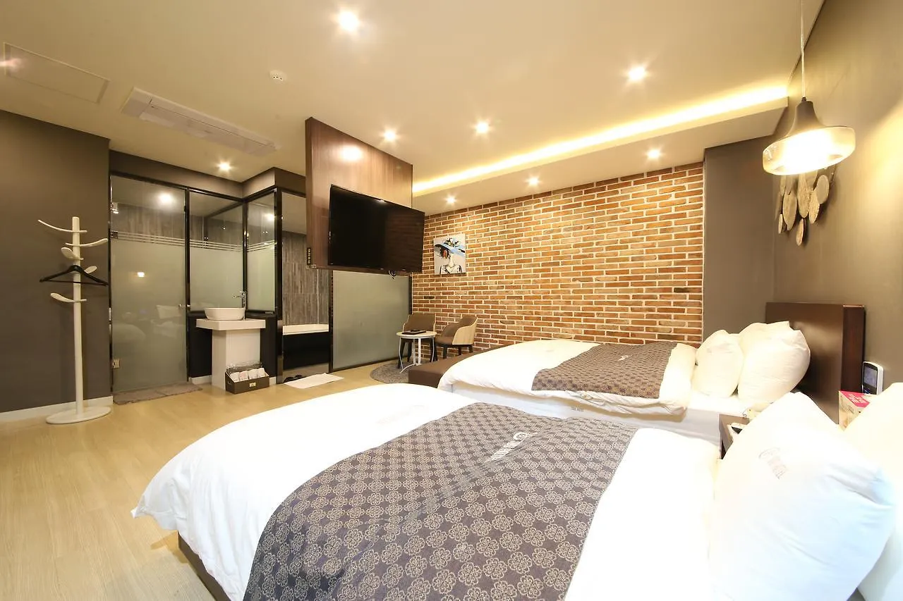 Soo Hotel Busan