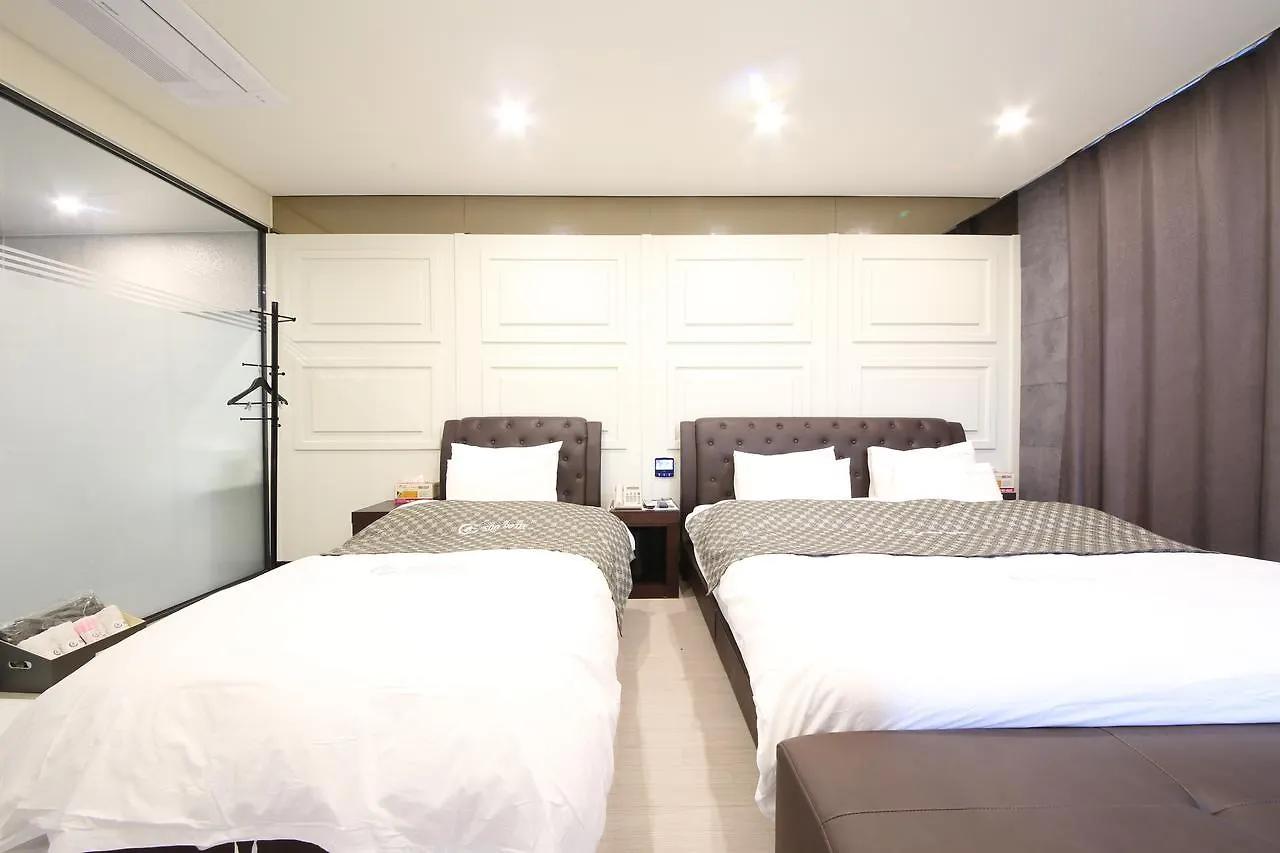 Soo Hotel Busan